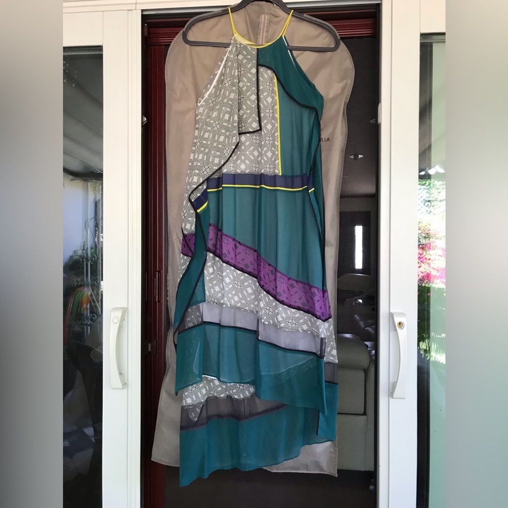 BCBG RUNWAY NIMUE COLOR BLOCKED DRESS - Picture 7 of 7